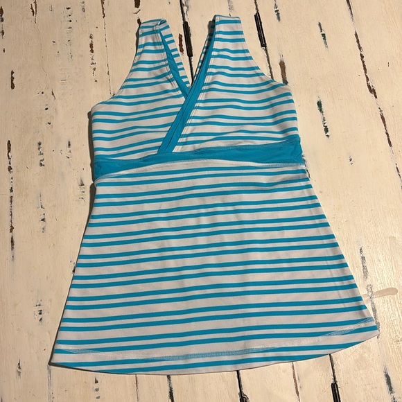 Lululemon Deep V Athletic Twin Stripe Spry Blue / Spry Blue Tank Size 4 - Picture 1 of 4